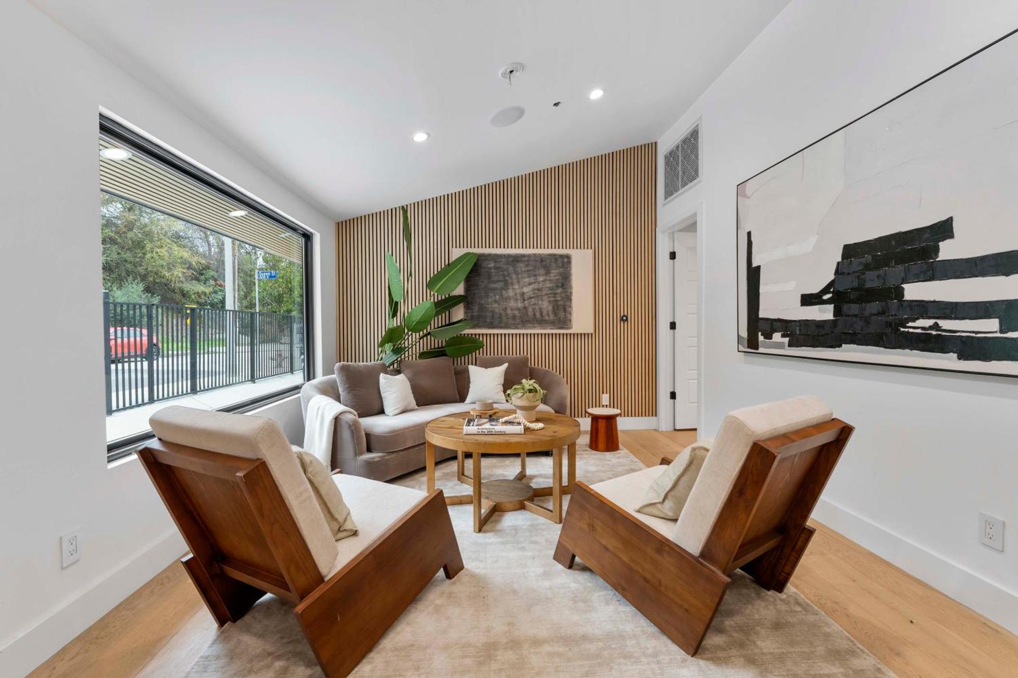 Hébergement de vacances Luxury Living 3br House With Outdoor Space, Parking *